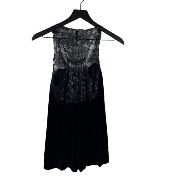 Poleci Top Women's Velvet Lace Sleeveless Black Sz XS Whimigoth Vamp Witch - Picture 2 of 10